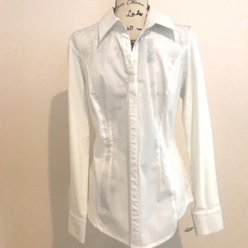 CAbi NEW WITH TAGS White button down blouse Size L